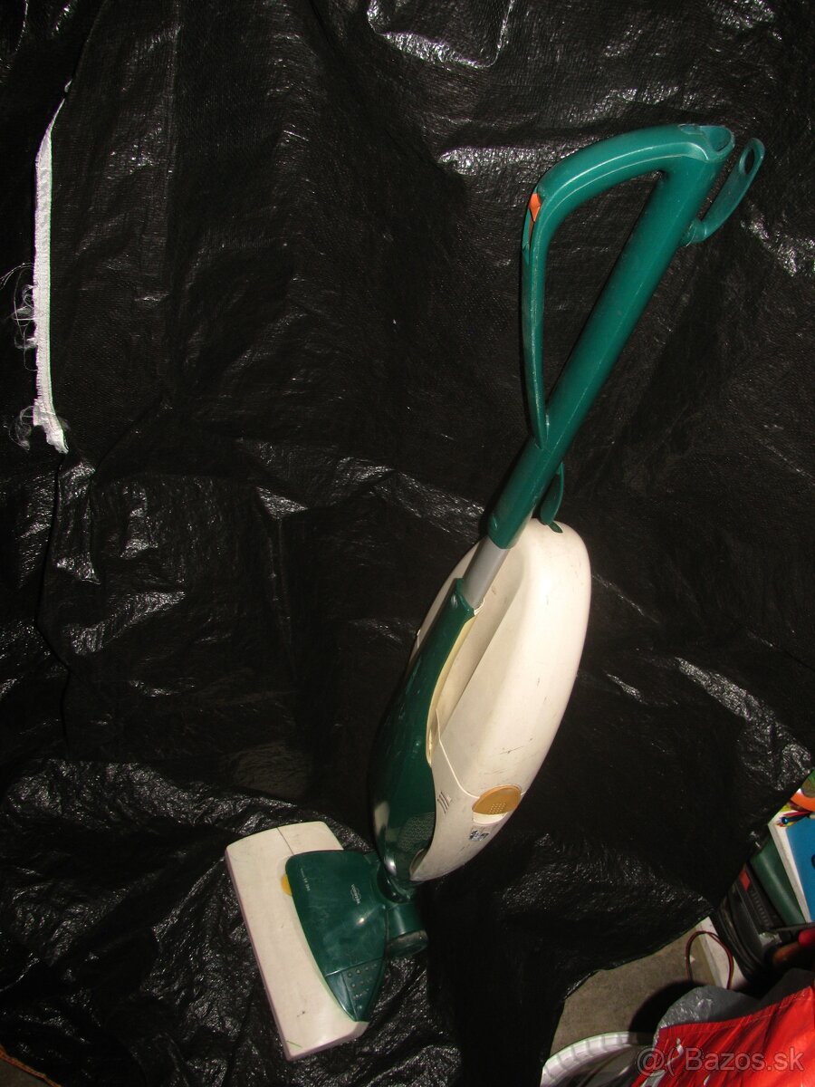 VYSAVAČ VORWERK KOBOLD - 2