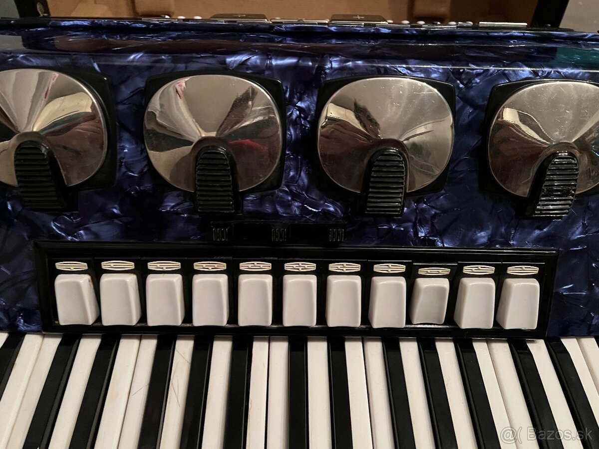 Predam akordeón - 2