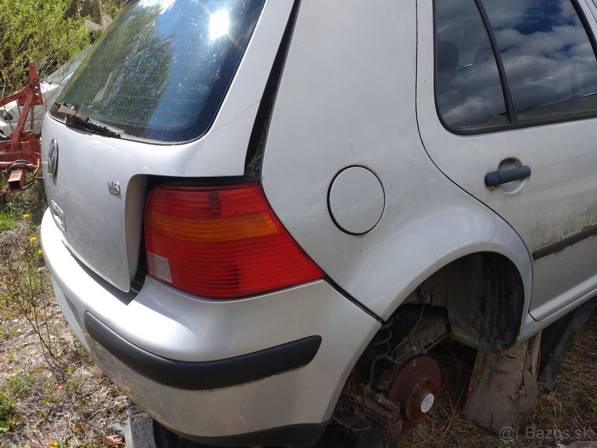 Rozpredám golf 4 iv - 2
