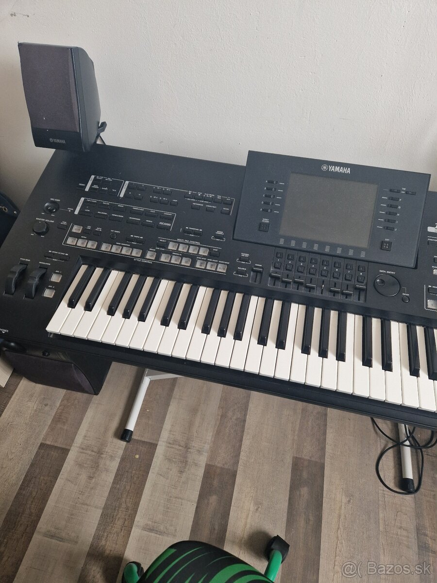 YAMAHA TYROS 4 - 2