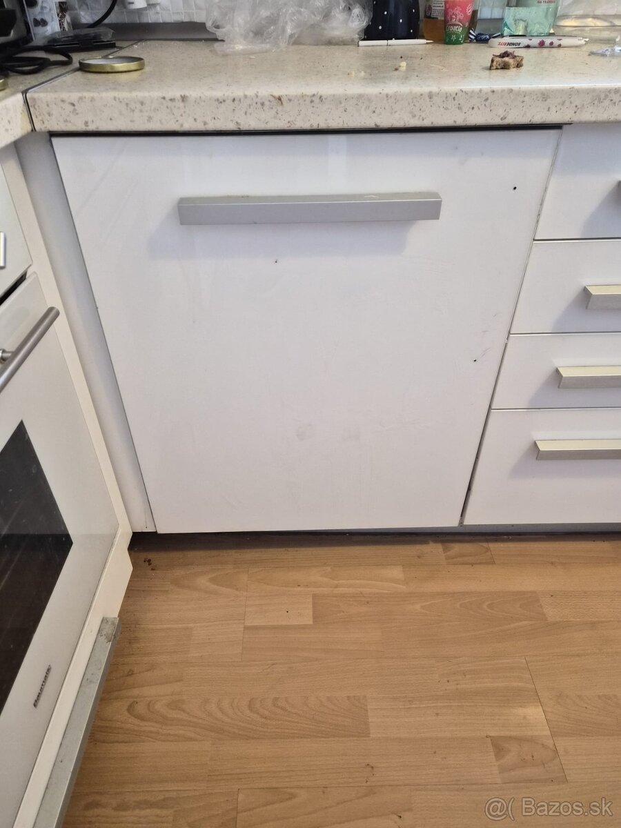 Bosch SMV4HVX37E vstavana - 2