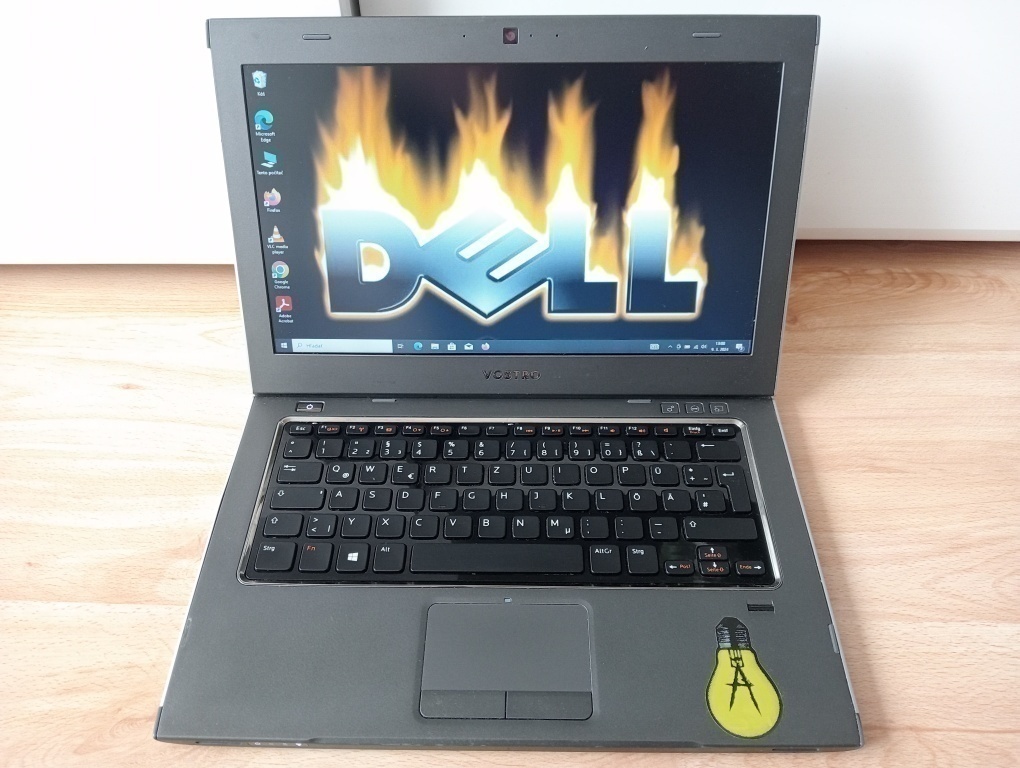 predám Dell Vostro / 6gb ram/ Intel core i3 /120gb ssd disk - 2