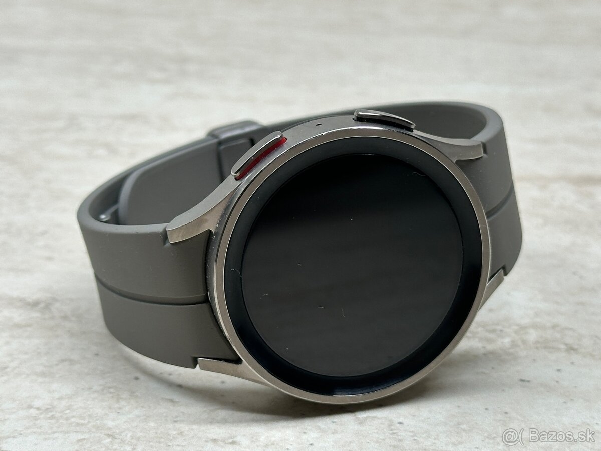 Samsung Galaxy Watch 5 Pro 45mm - 2