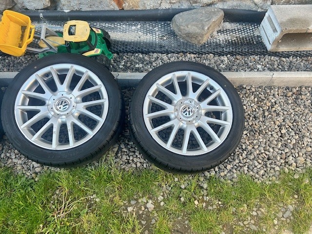 VW GOLF disky hliníkové 17 7J 5X112 57,1 ET54 - 2
