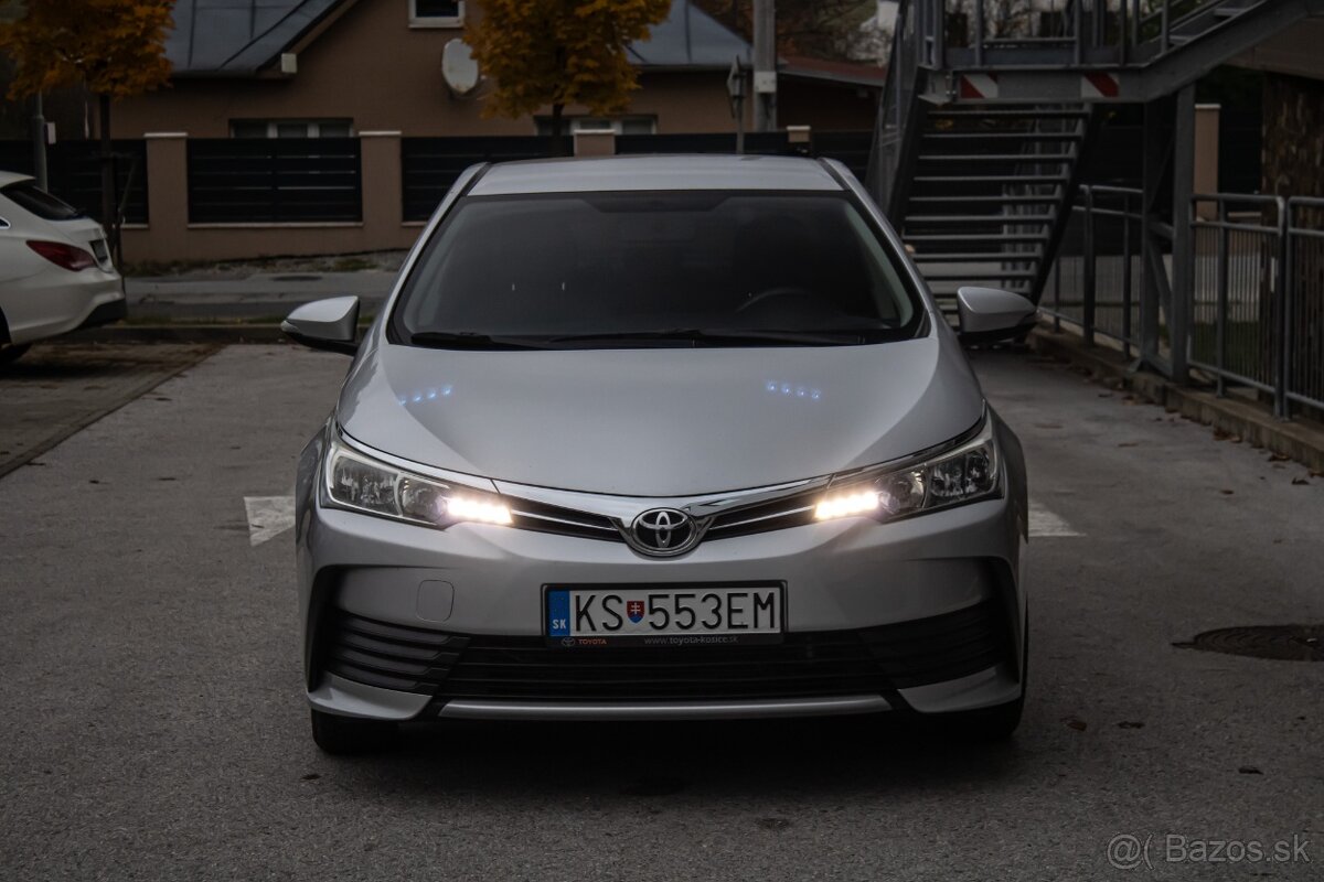 Toyota Corolla 1.6 VVT-i, 97 kW, rok 4/2018 - 2