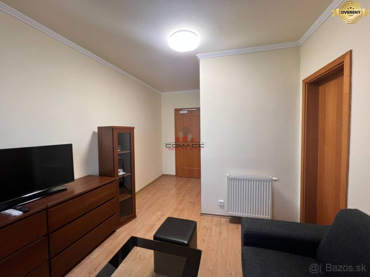 Prenájom reprezentačných kancelárií 33 m2 v centre Piešťan - 2