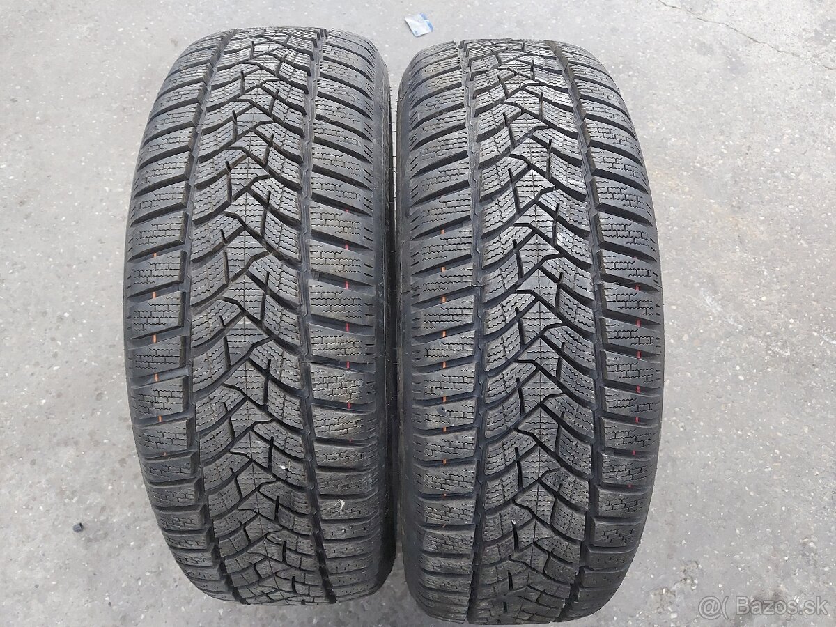 205/60R16 NOKIAN- DUNLOP sada zimných pneumatik - 2