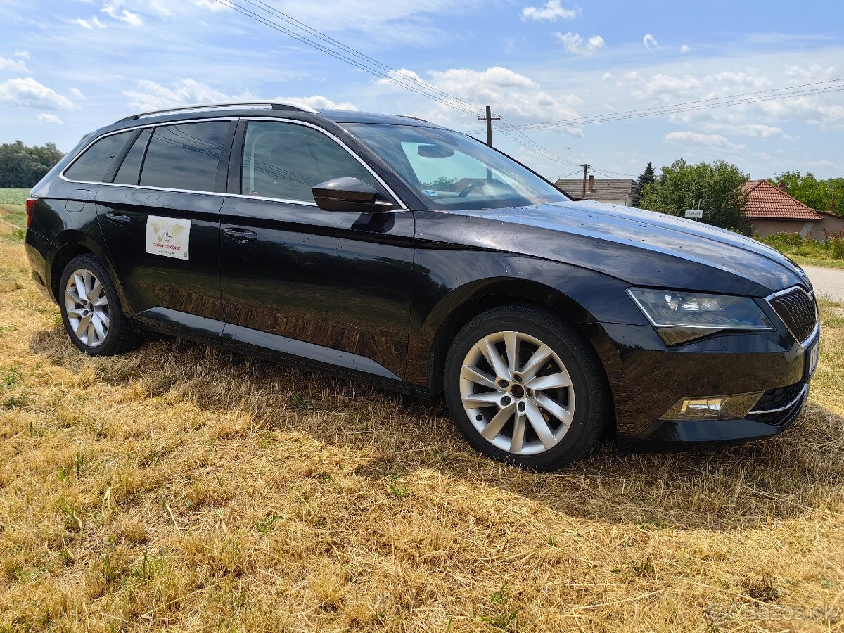 Škoda superb 140kw 2017 261 000km automat - 2