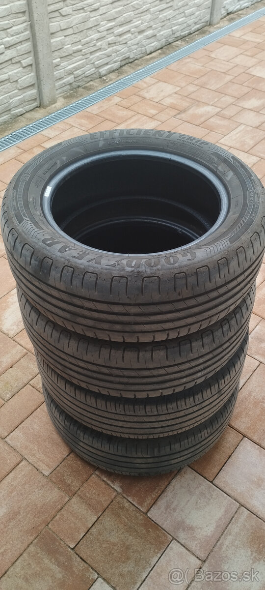 Letné pneumatiky 205/60 R16 - 2