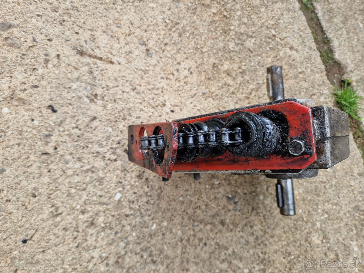 Prevodovka na malotraktor Fortschritt E930 E931 - 2