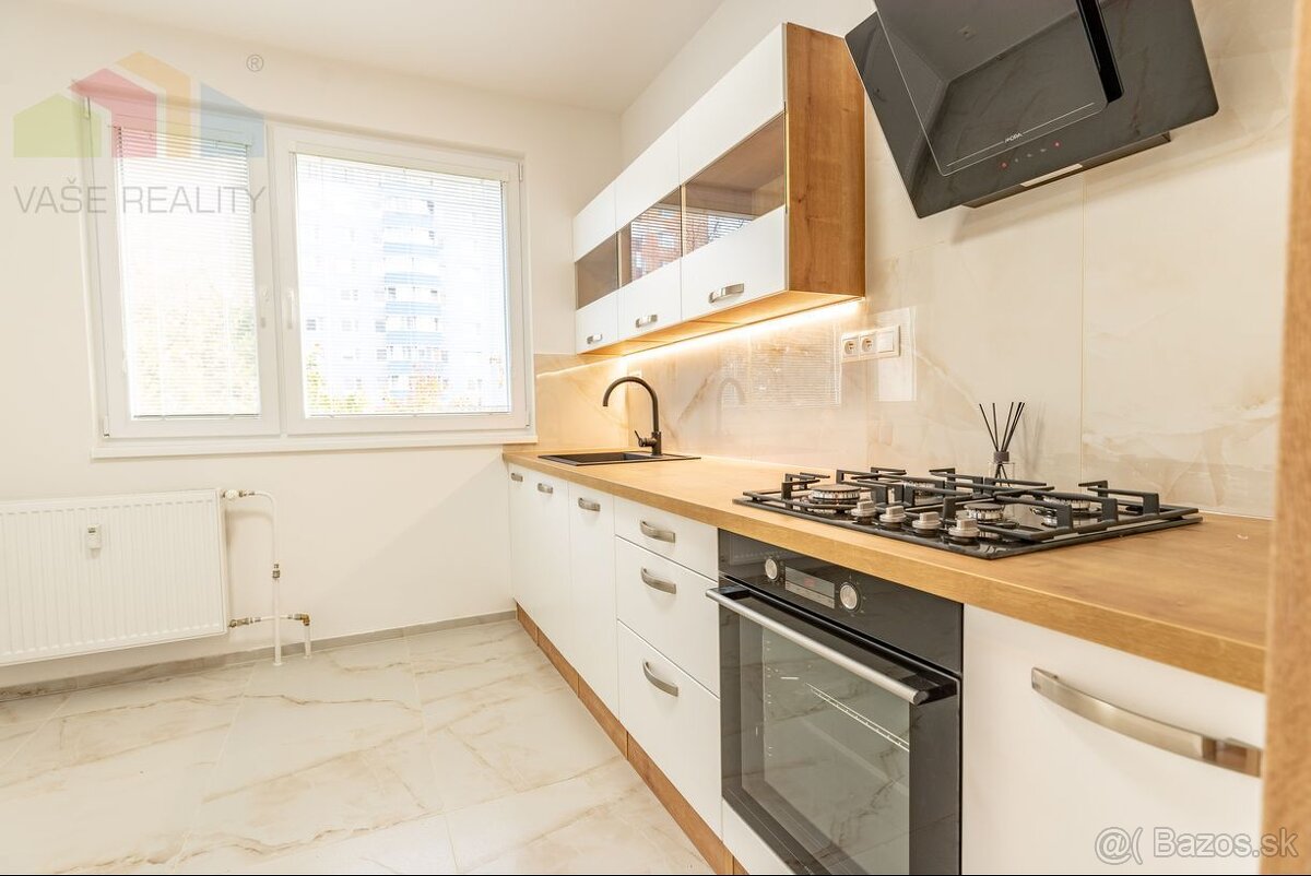 Štýlové bývanie bez starostí – novozrekonštruovaný 3-izbový - 2