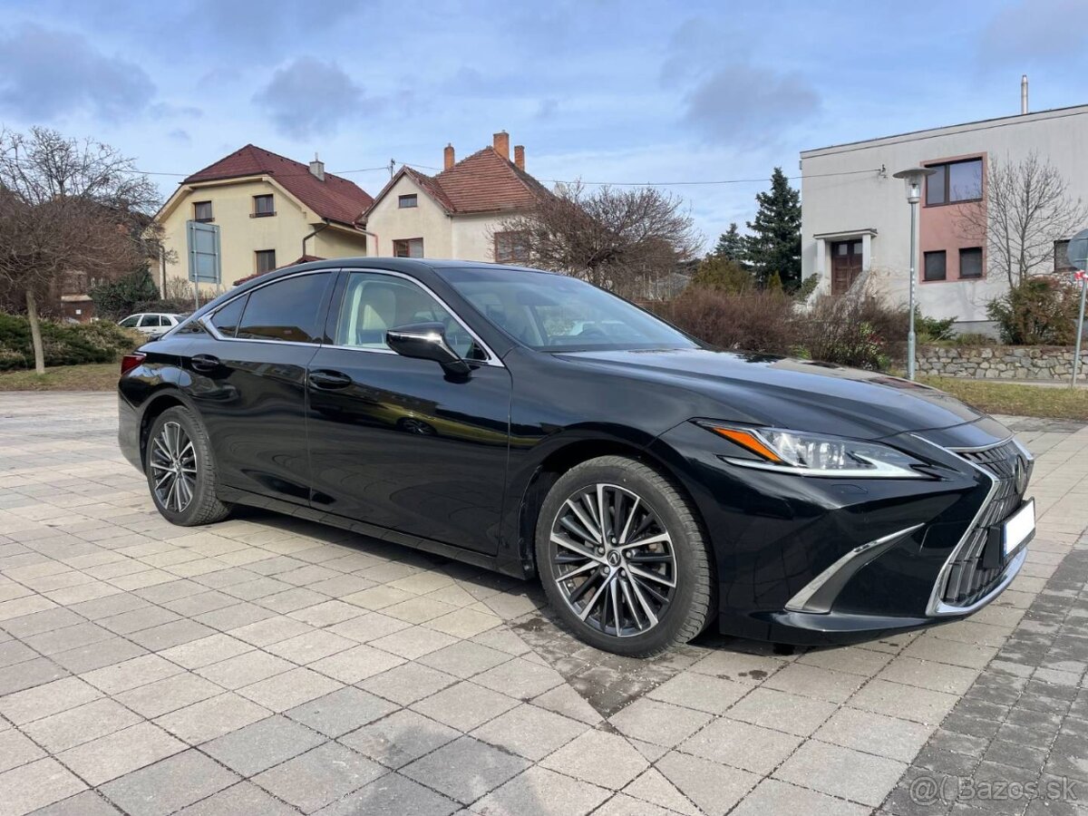 Lexus ES 300h Limited Edition - 2