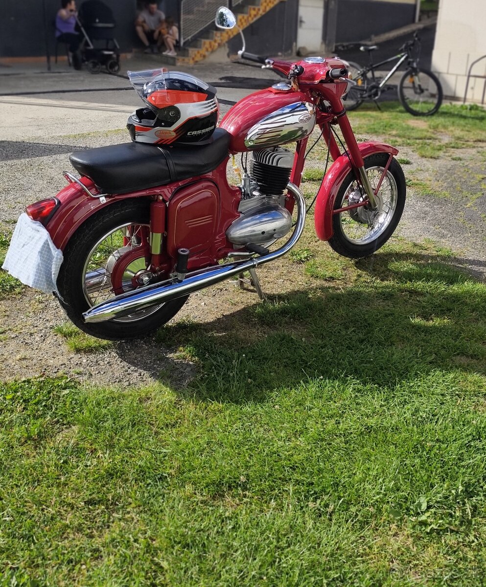 Jawa 250 Panelka 559 ročník 1972 - 2