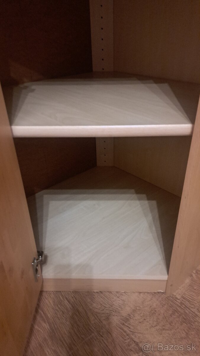 Rohová skriňa - 2