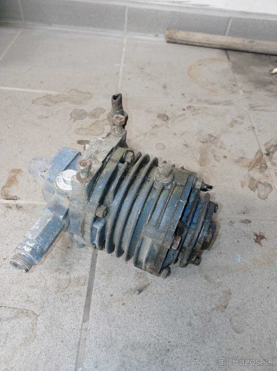 Vzduchový piestový kompresor - 2