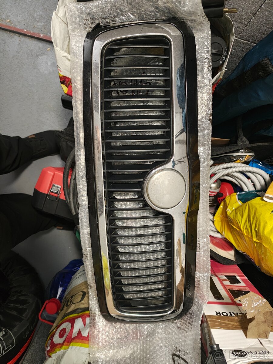 Octavia 1 FL maska - 2