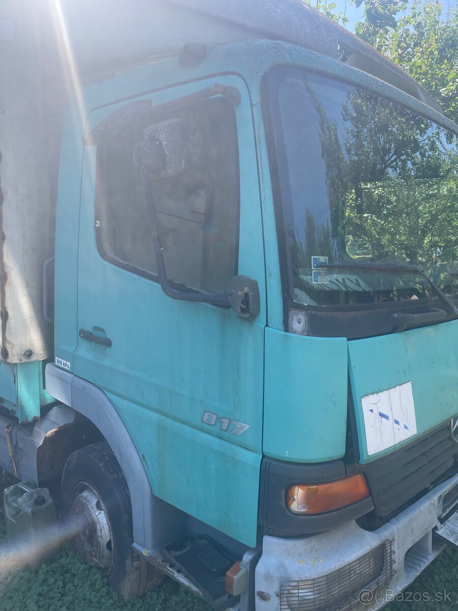 Kabina a ďalšie diely Atego 817 - 2