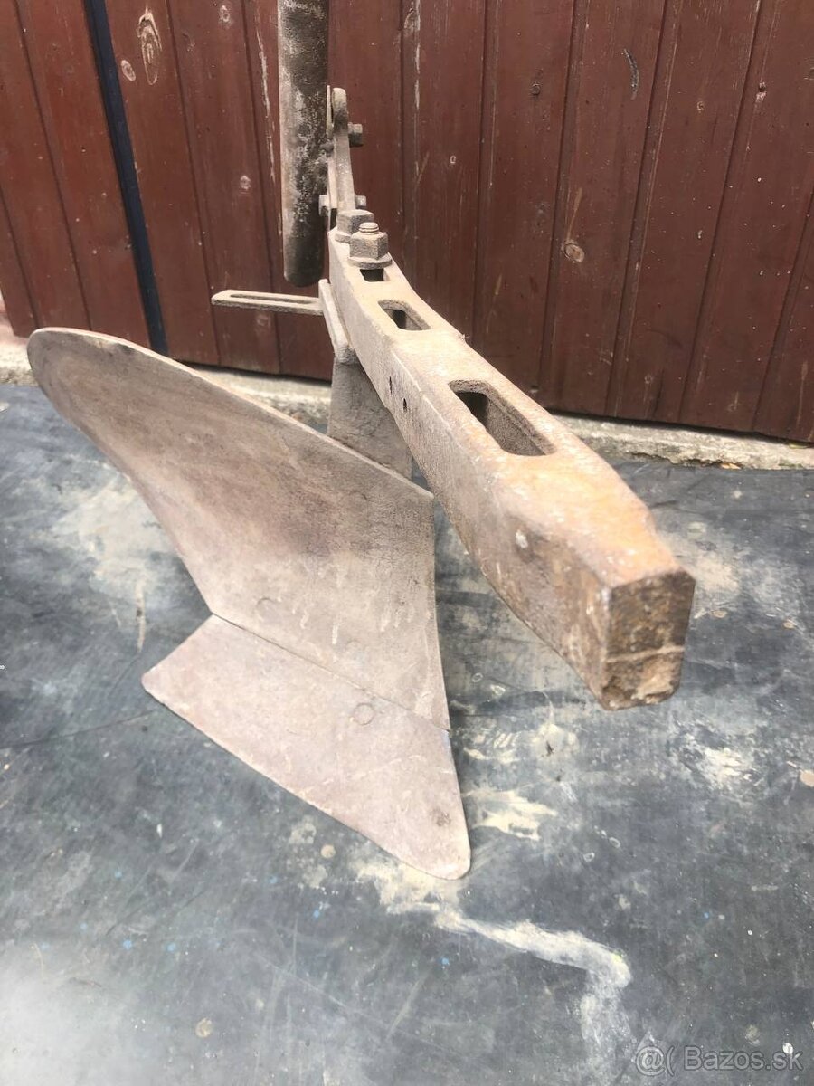 Pluh D5M BÄCHER. - 2