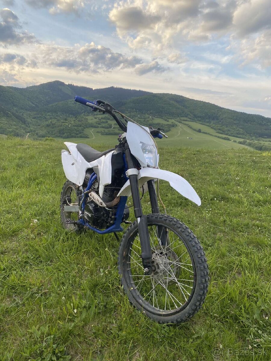 Minirocket Hurricane 250ccm