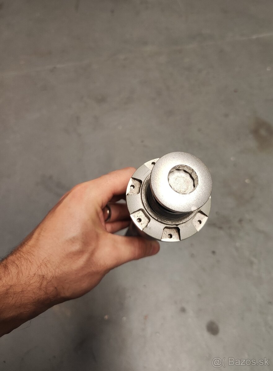 Oska krku riadenia Benelli - 2