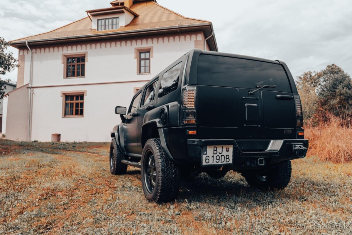 H3  Hummer /Black custom