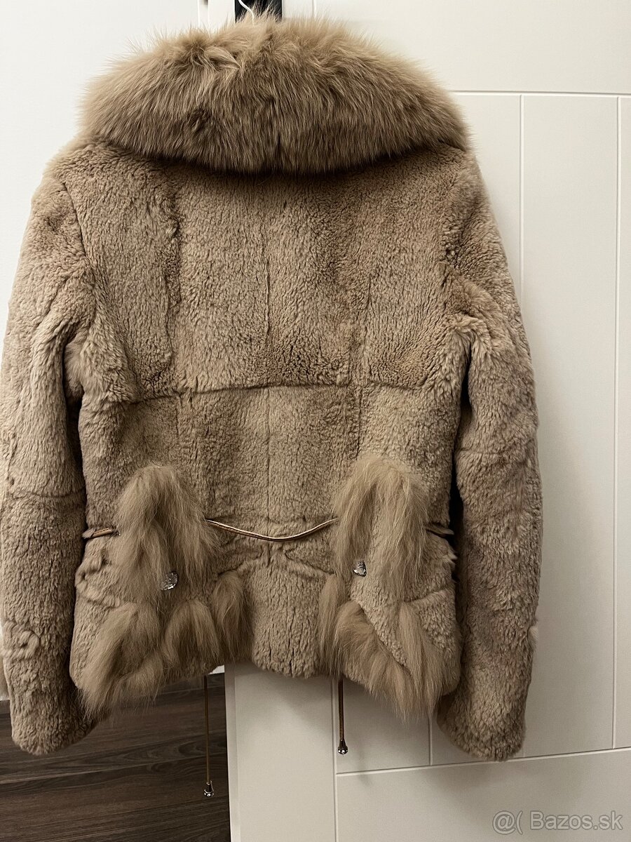 Kabát z pravej kožušiny - 2
