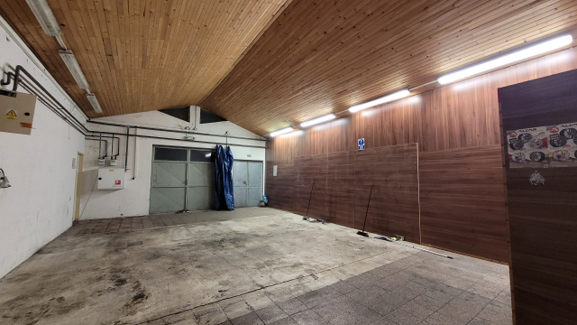 Na prenájom garáž -( sklad ) Topoľčany - 2