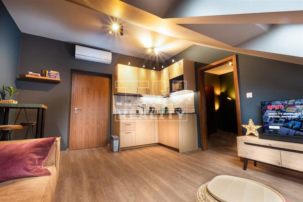 PRENÁJOM-2-IZBOVÝ BYT,STARÉ MESTO,48m2,900€ s ENERGIAMI - 2