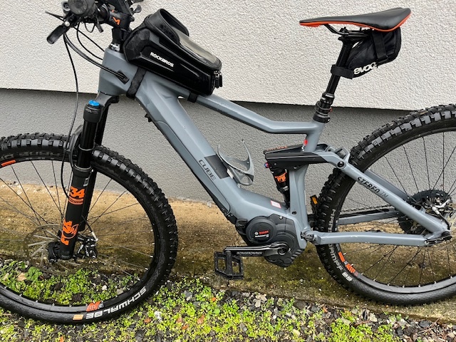 Elektrobike CUBE - 2