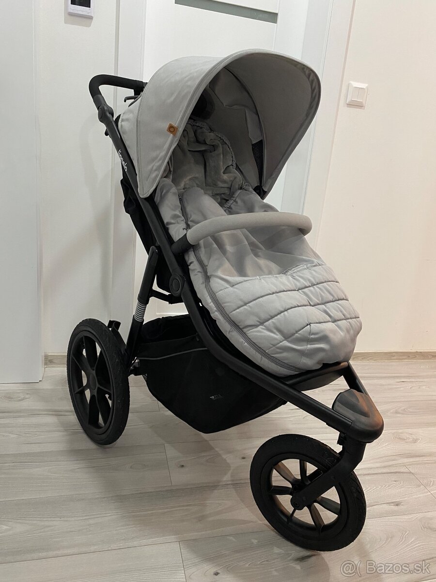 Nový športový kočik Lionelo Azura-rezervovaný - 2