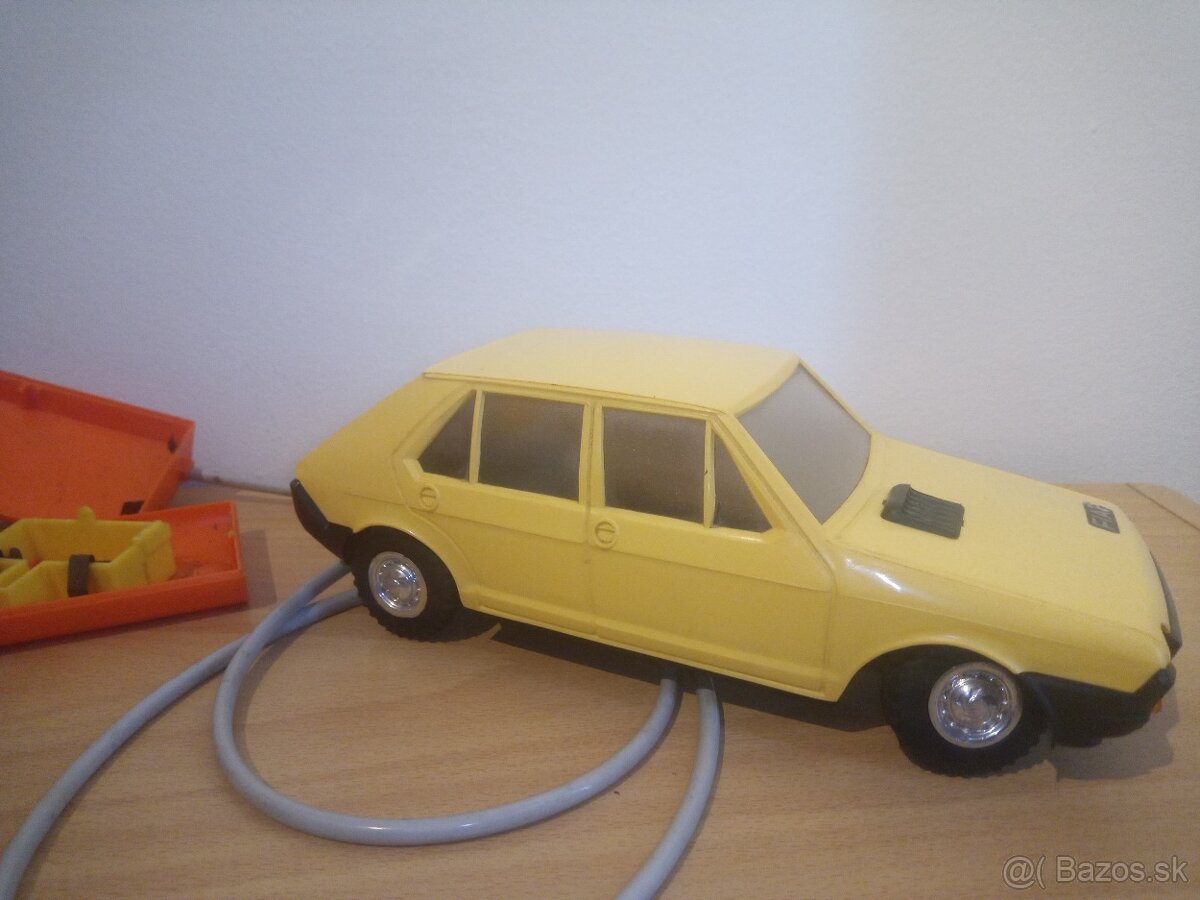 Staré hračky - Fiat Ritmo - 2