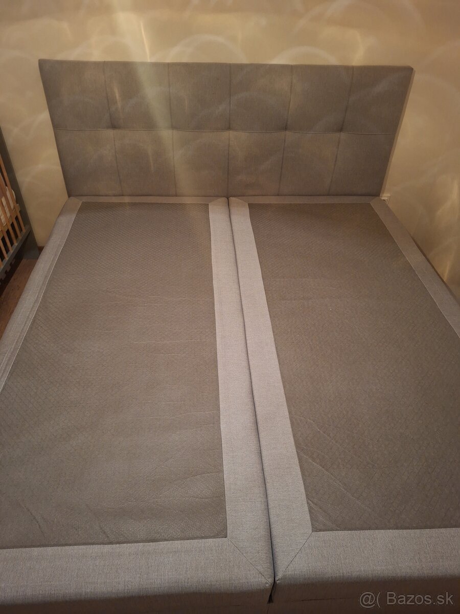 Manželská postel čalunená 180×200 - 2