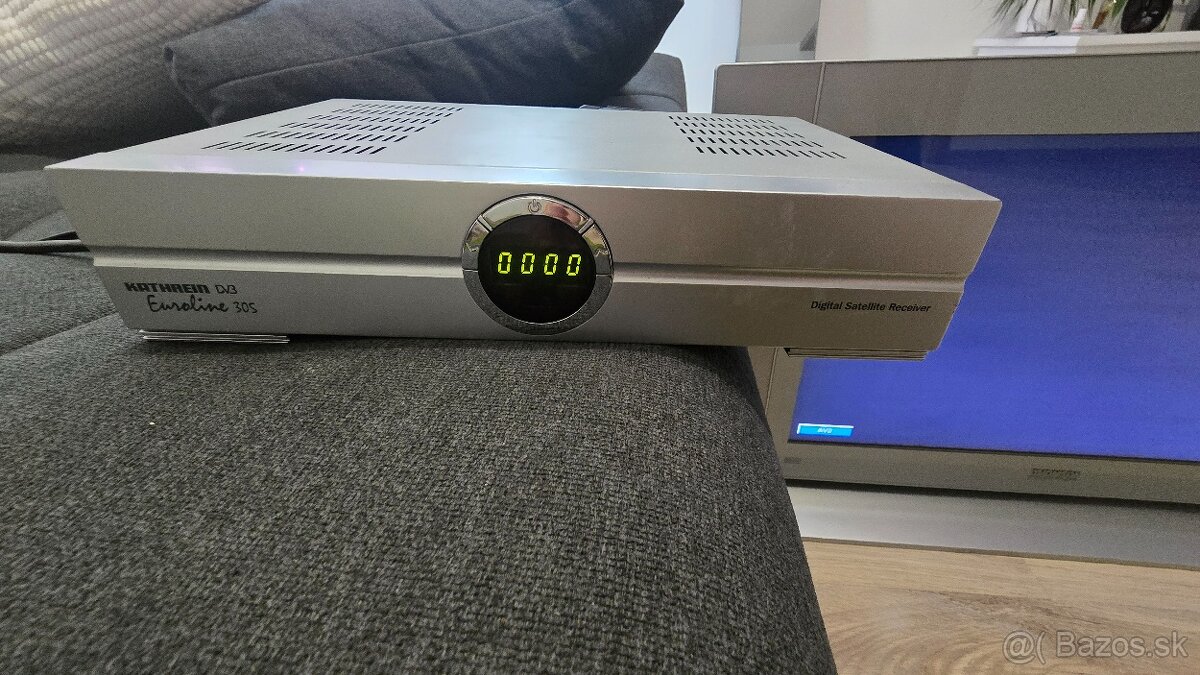 Televízor + satelitný prijímač - 2