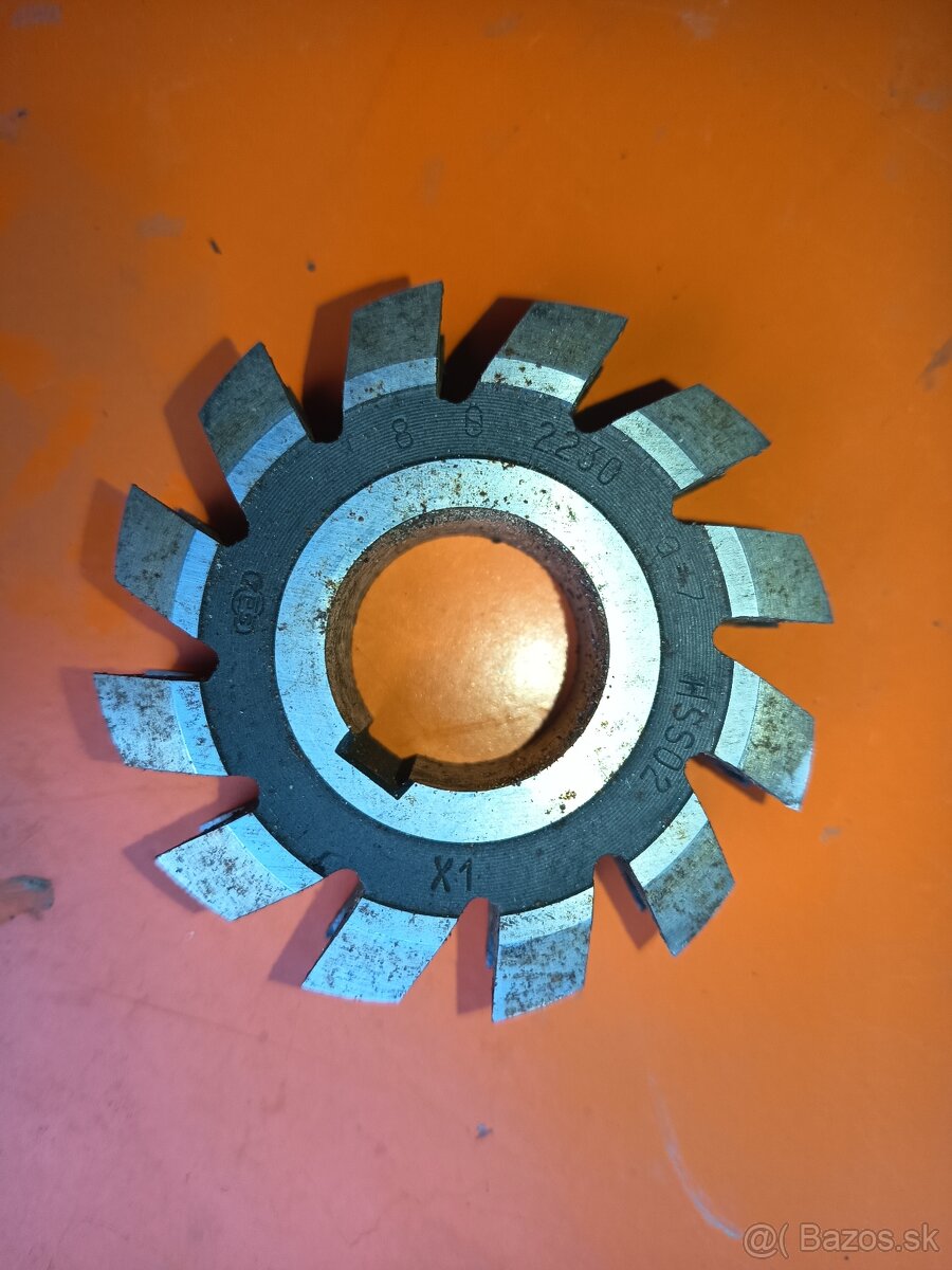 Frézovacia hlava na drevo 1 - 2