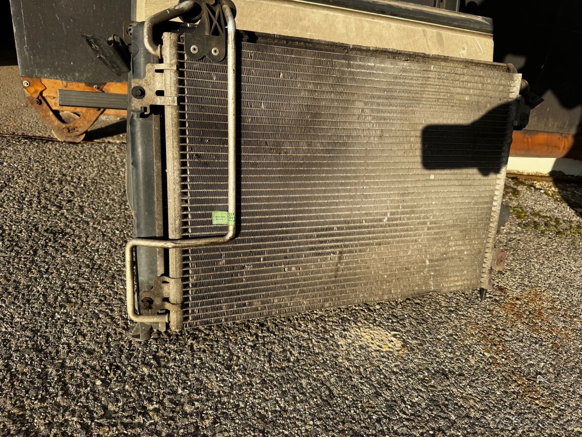 Chladič komplet Renault megane 2001 - 2