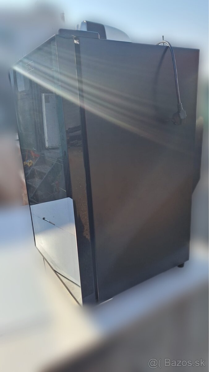 Predám Vinotéka Hyundai VIN28 - 2