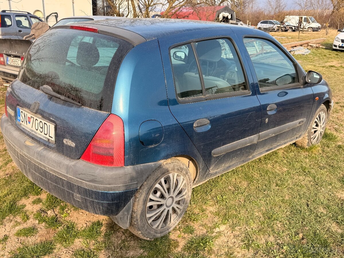 Renault Clio 1.4 55KW - 2