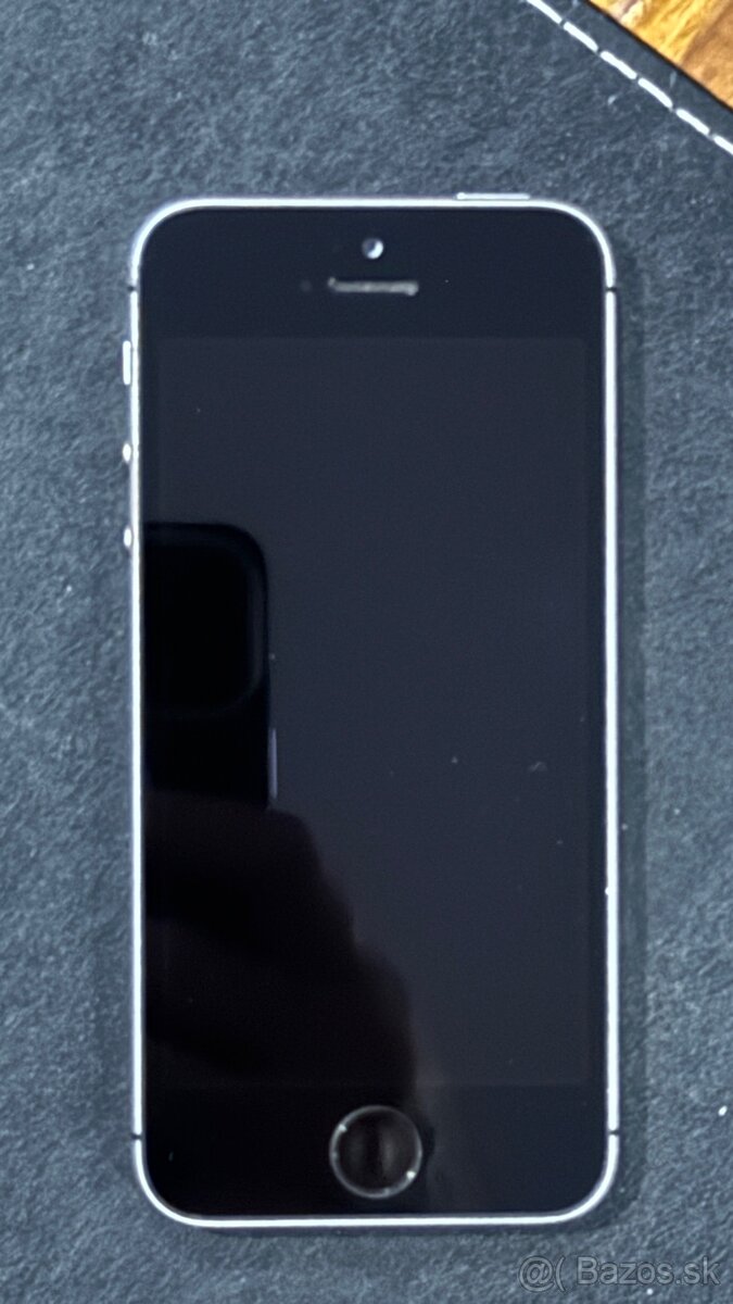 iPhone SE - 2