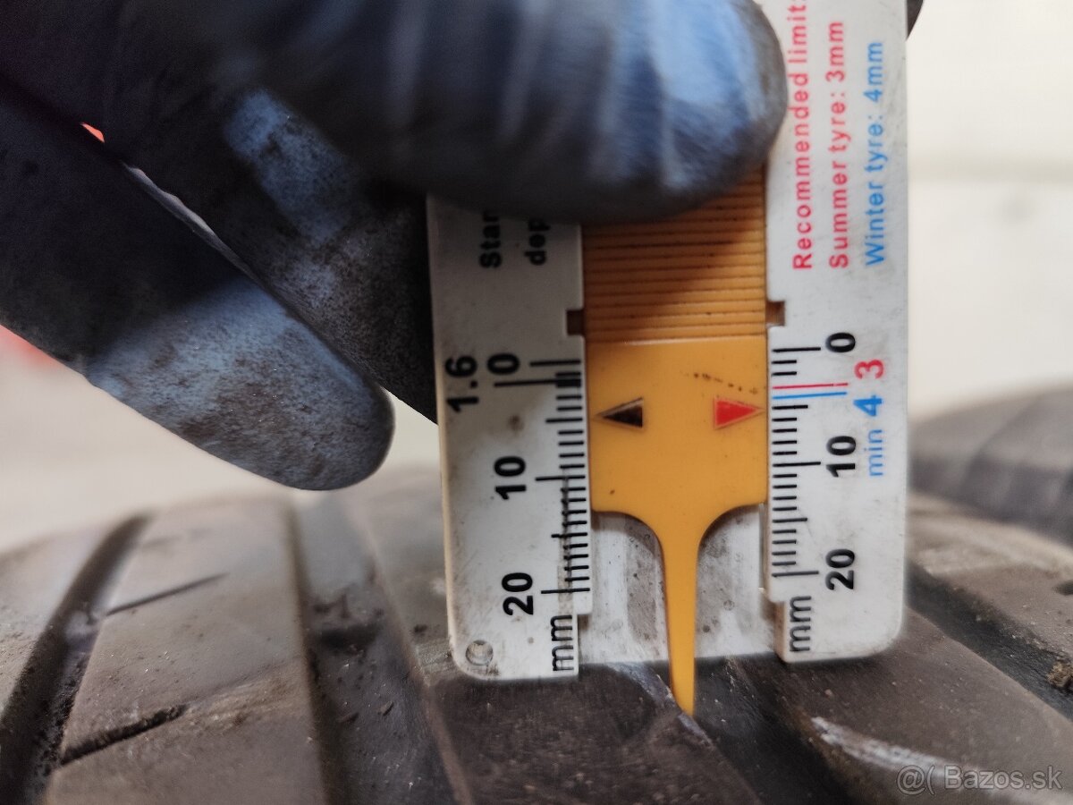 Predám letné pneumatiky 215 60 R16 95V - 2