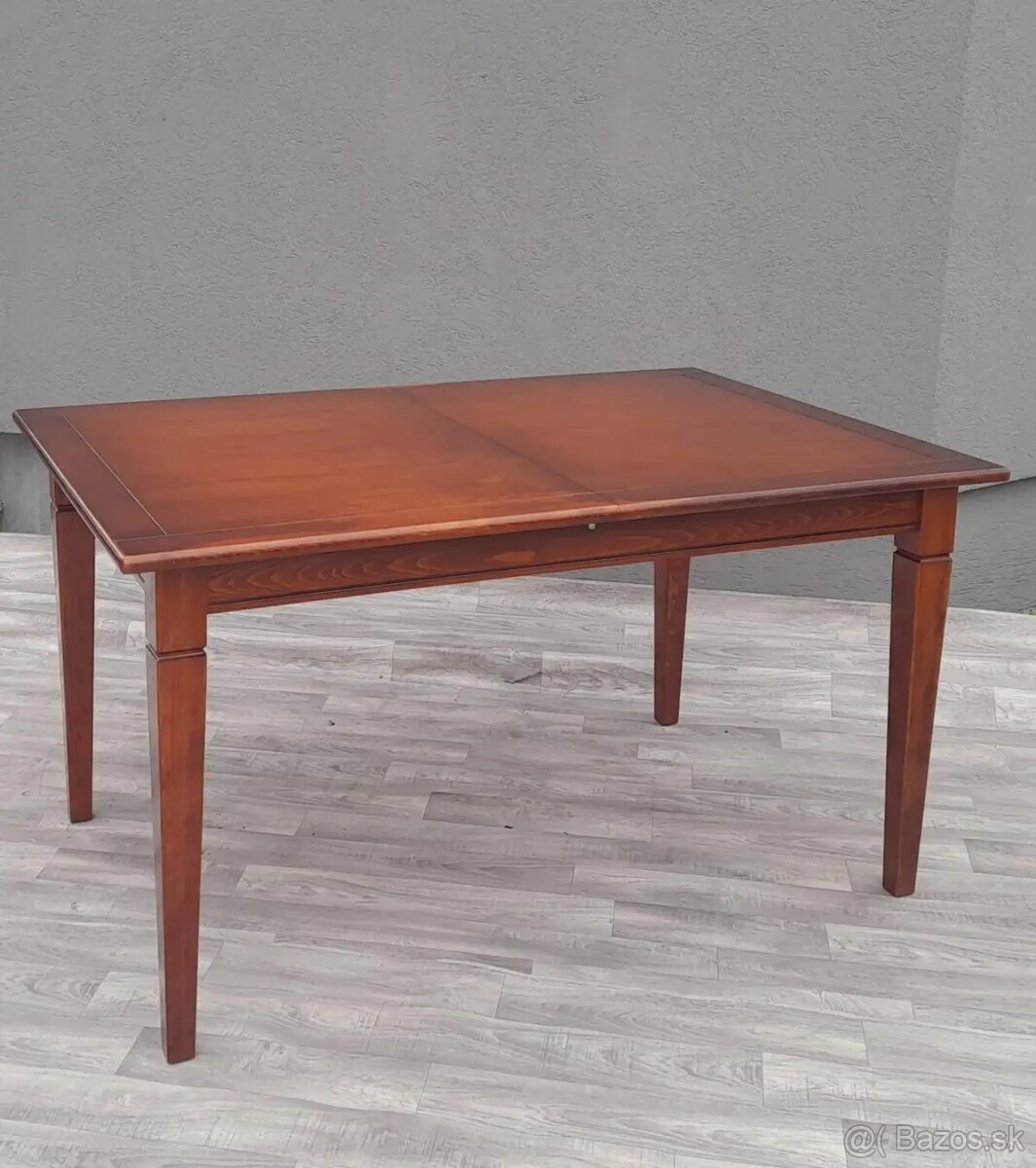Stôl jedálensky rozkladací . - 2