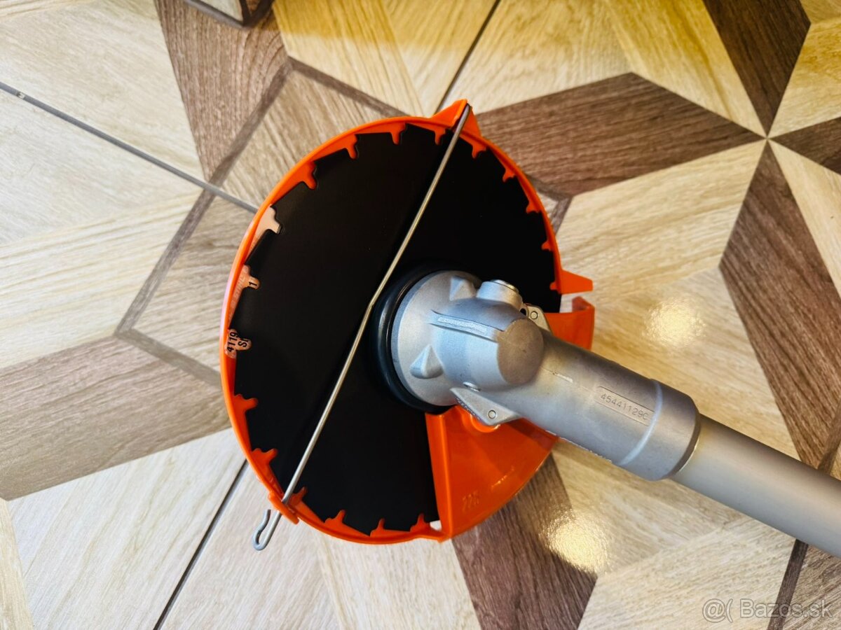 Krovinorez Stihl FS 561 C-EM - 2
