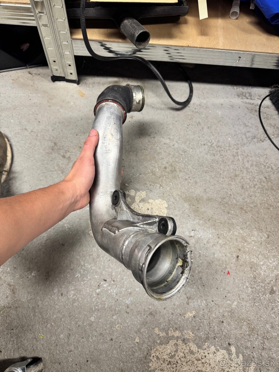 Hadica k intercooleru 2.0 tfsi - 2