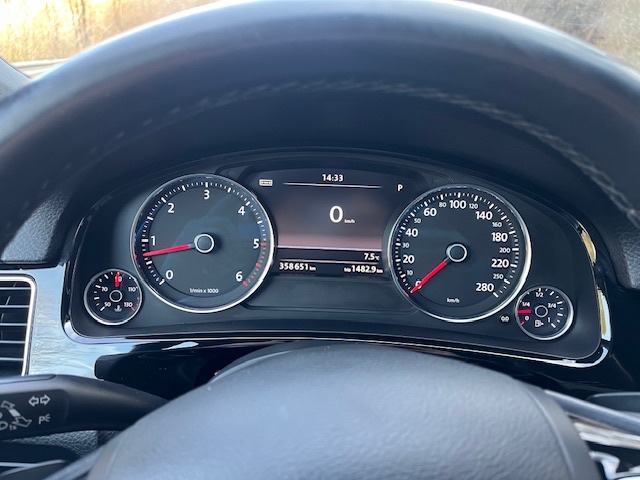 Predám VW Touareg 3.0 TDi - 2