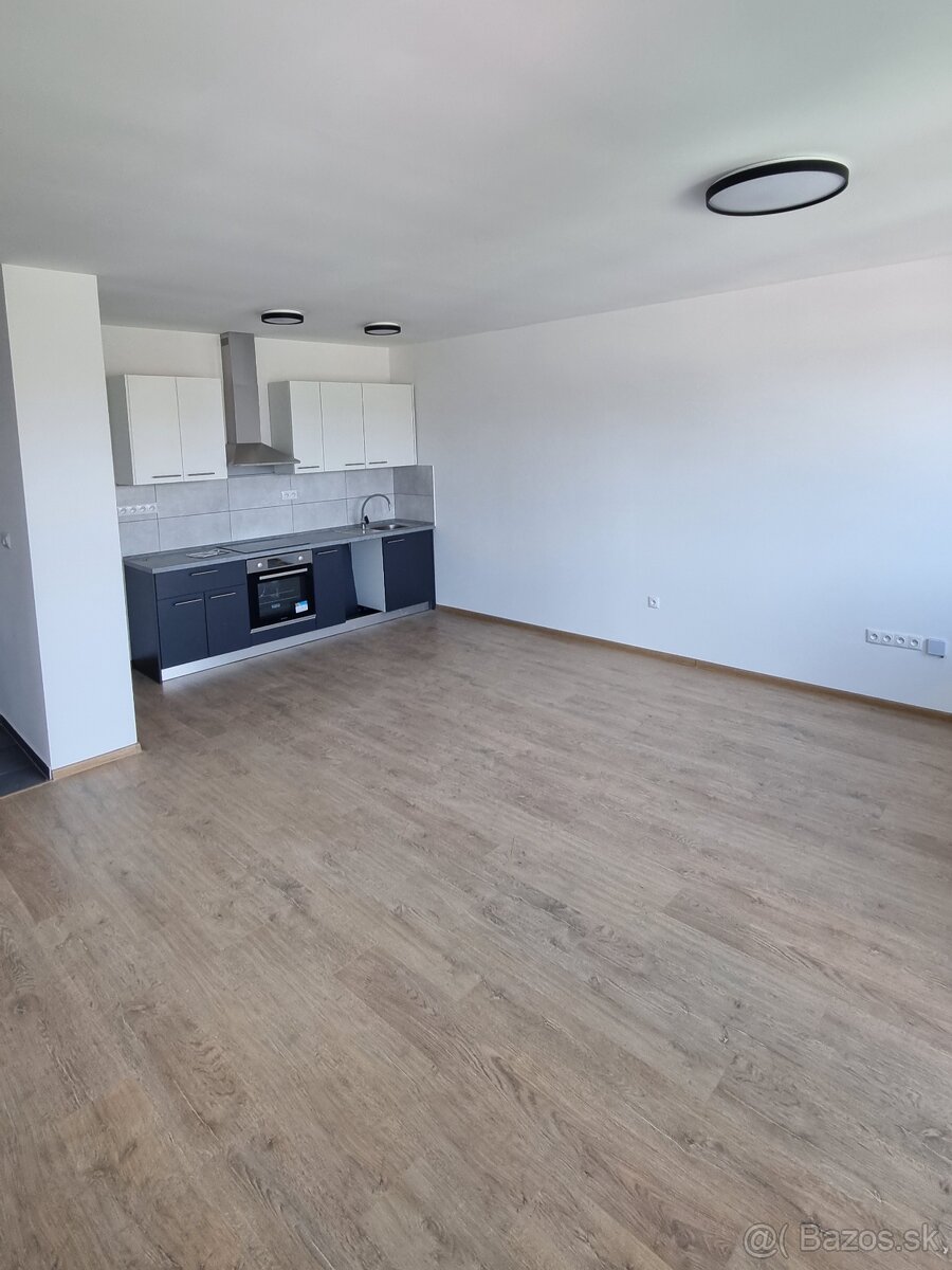 3-izbový byt č. 45 v centre Bytče, BD Popper, - 2