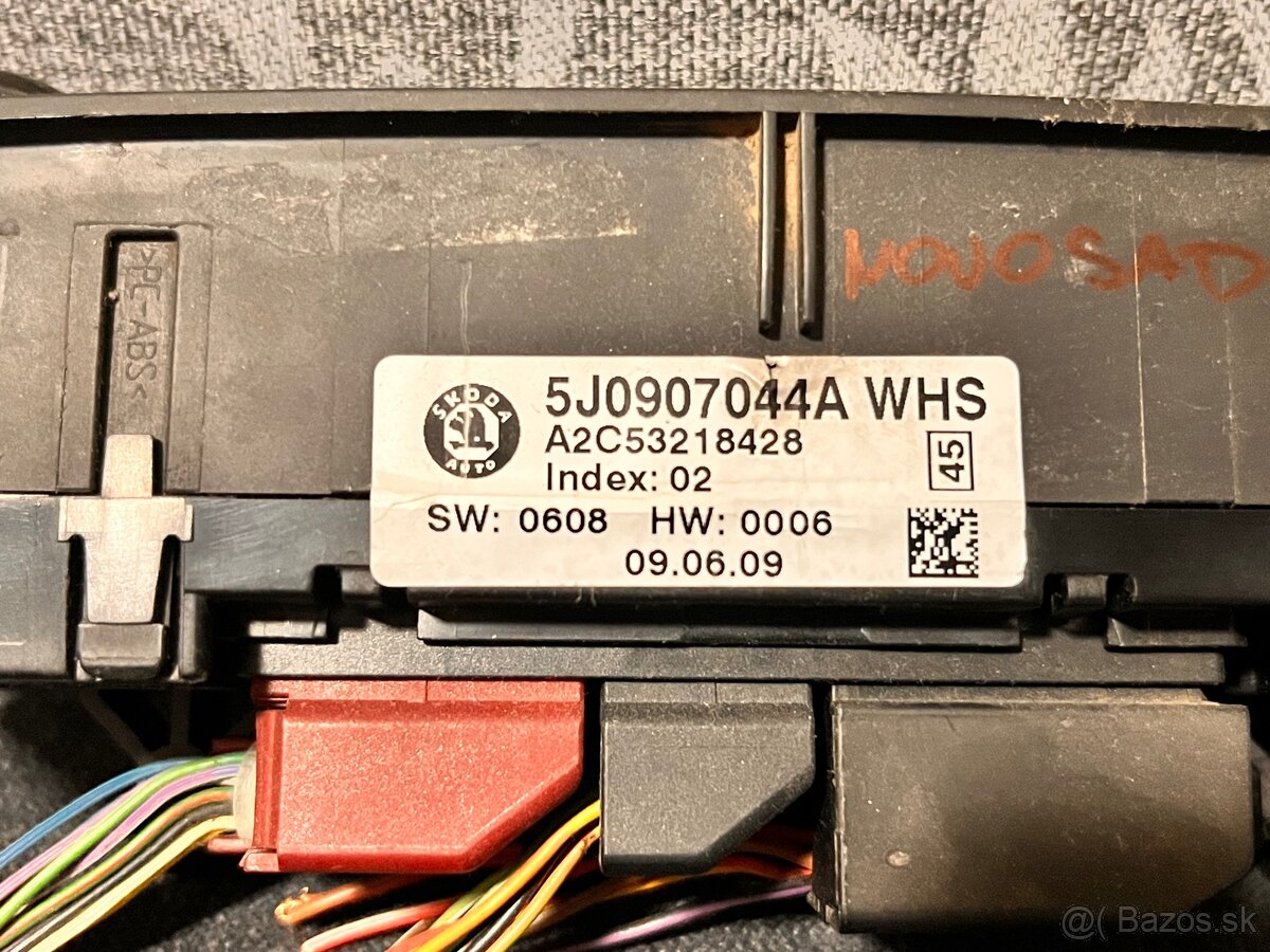 5j0907044A - 2