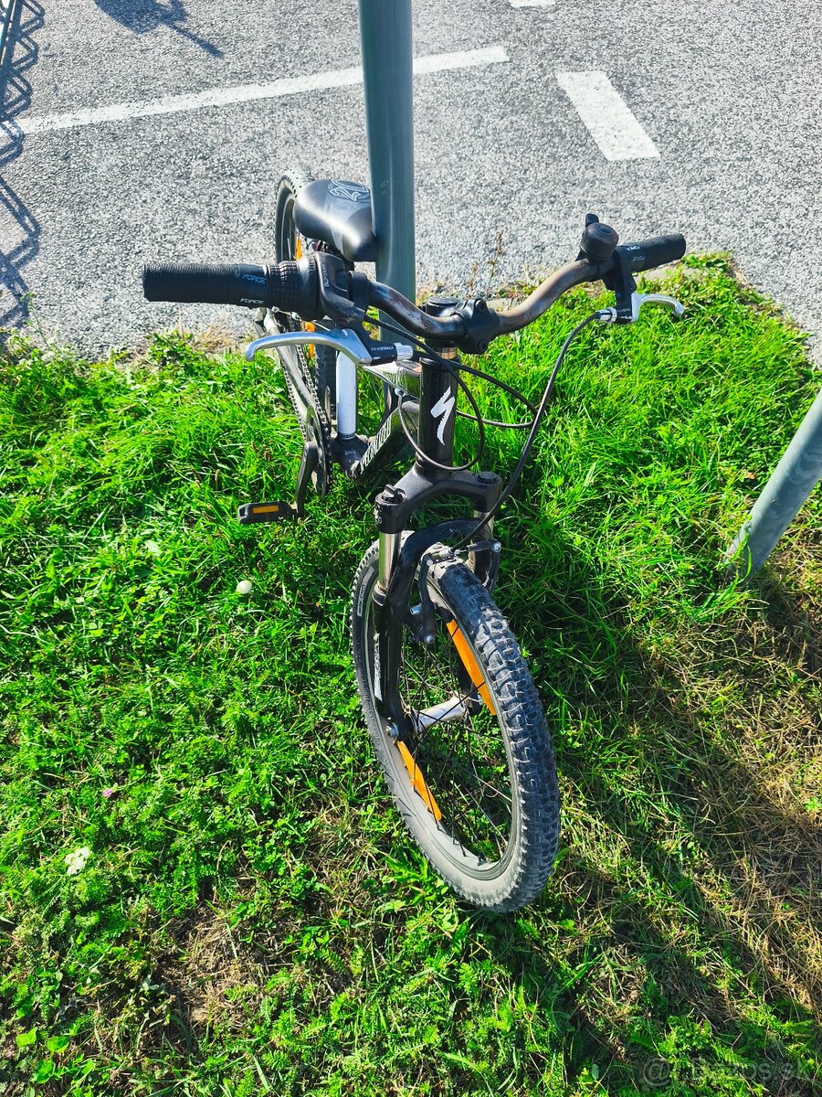 Detský bicykel specialized - 2