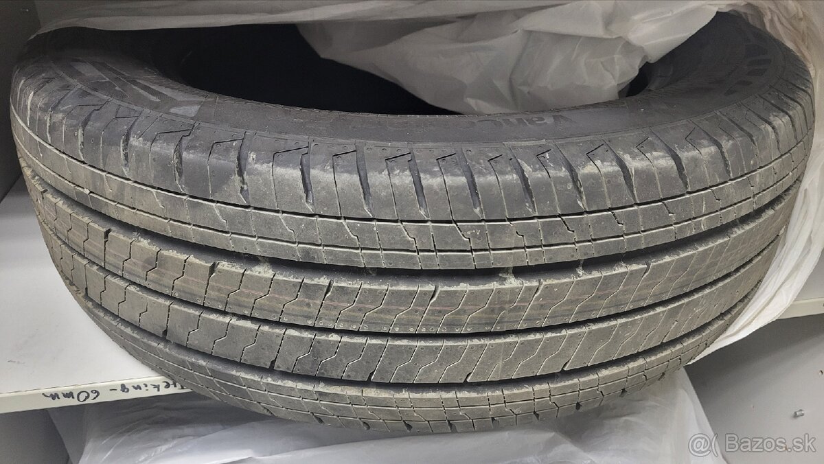 Continental Van Contact 215/60 R17 109/107T - 2