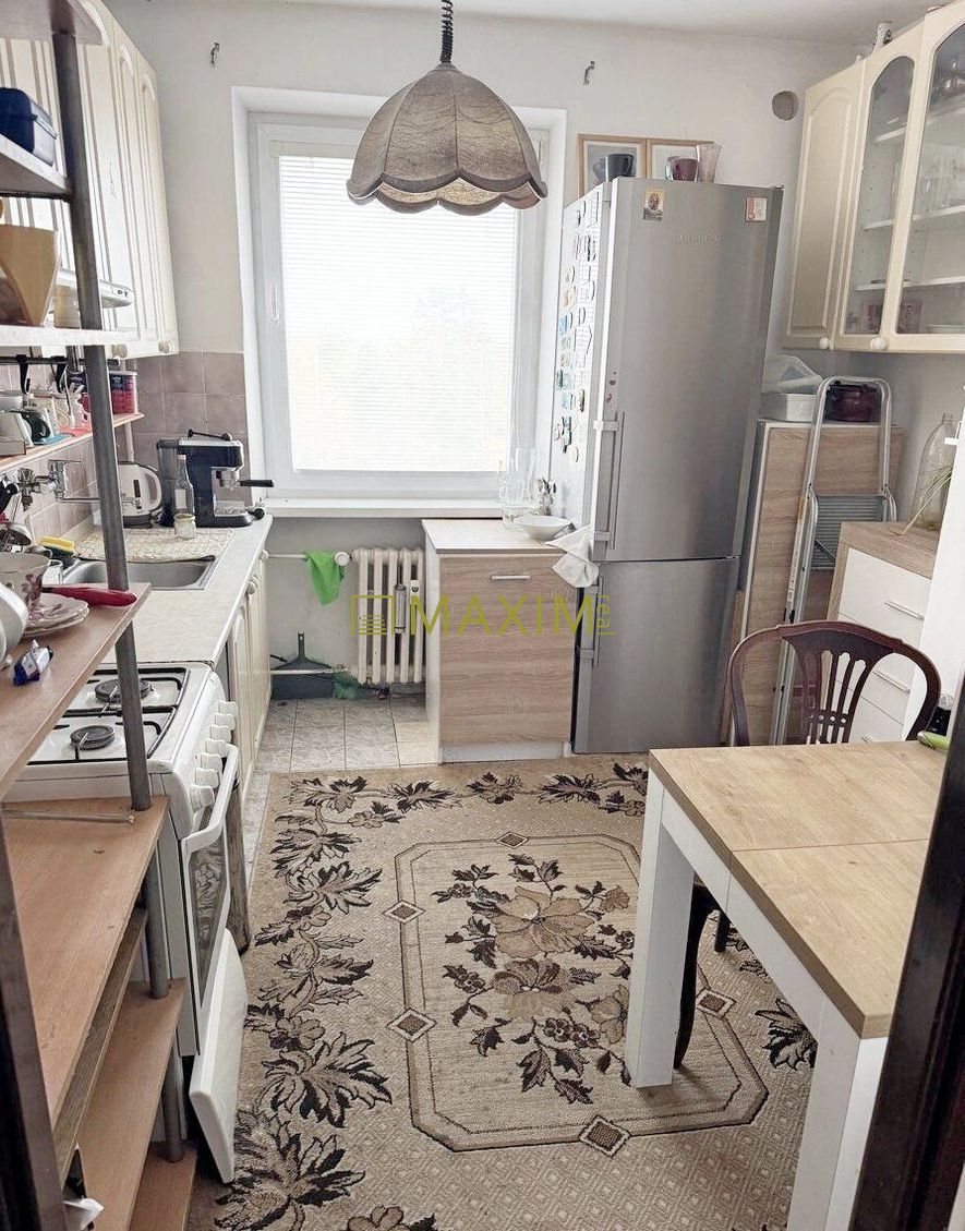 Ponúkame na predaj 4- izbový byt na ulici Tomanova vo Vajnor - 2