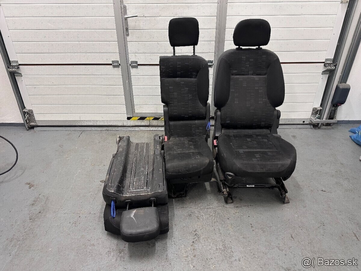 Citroen Berlingo 2008-2012 sedadla - 2