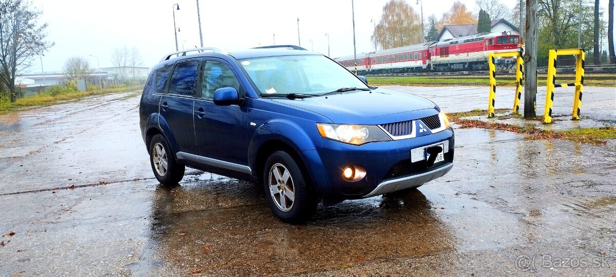 Mitsubishi Outlander 2.0 DI-D 128000 km - 2